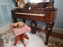EARLY TAYLOR & FARLEY PIANO MELODEON