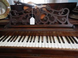 EARLY TAYLOR & FARLEY PIANO MELODEON