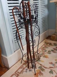 WIRE PLANTER