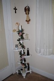 unique plant stand/shelf