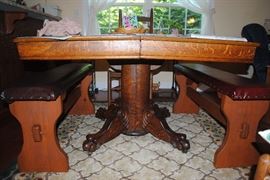 Pedestal dining table