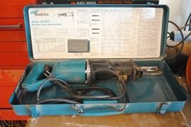Makita reciprocating saw