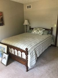 Full size bed with mattress - like new