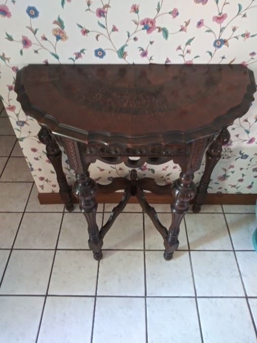 Wisconsin Furniture Company Inlay Table