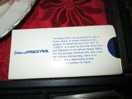 FISHER SPACE PEN IN BOX