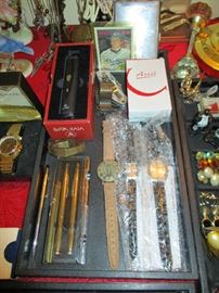 POCKET KNIVES, PENS, WATCHES