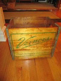 VINTAGE VERNORS CRATE