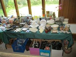 METAL DECOR, POTTERY