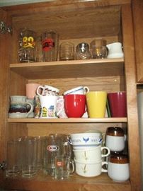 GLASSWARE/MUGS