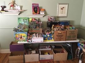 TOYS (NEW IN PACKAGE)