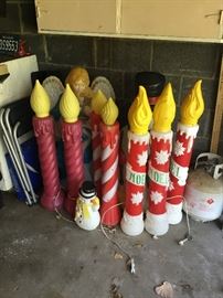 HOLIDAY PLASTIC BLOWMOLDS