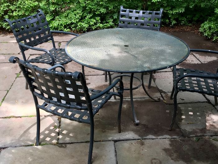 23. Brown Jordan Outdoor Round Glass Top Dining Table (48'') and 6 Chairs