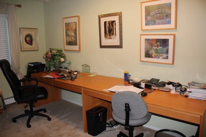 Nice Office Furniture with Desk Chairs and Art