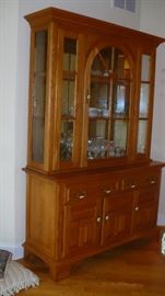  CURVED GLASS DOOR CHINA CABINET