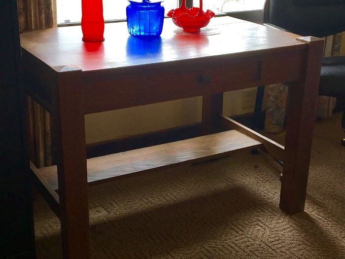 Library Table & Vintage Glassware 