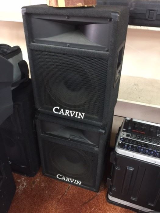 Pair of Carvin  822 speakers
