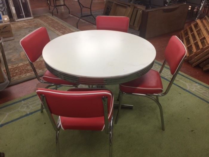 Modern White Table & 4 Red Chairs