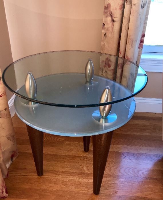 Contemporary side table, glass top