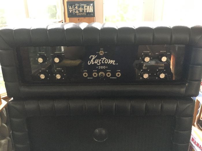 Vintage Kustom 200 amp