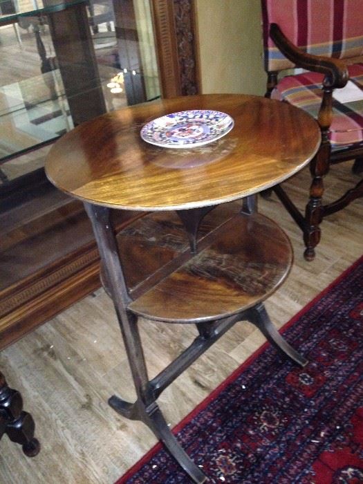 Antique tilt table