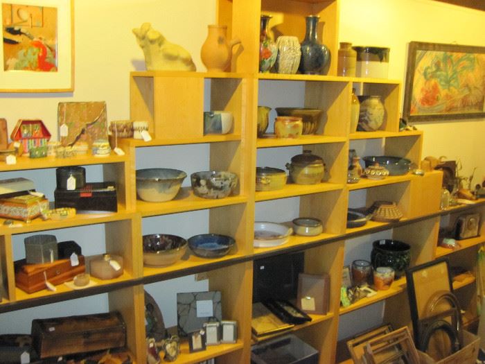 Miniature Lane Cedar Chest Salesman Model, Indian Artifacts and Collectibles, Art-Deco Pieces,  Pottery Bowls, Platters, Vases, Crocks
