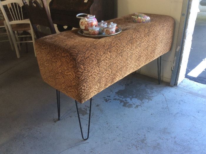 Bench with hairpin legs