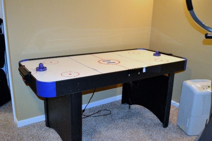 Air Hockey table