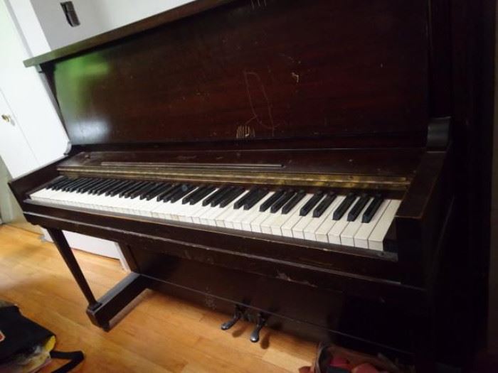 Baldwin Piano https://ctbids.com/#!/description/share/25647