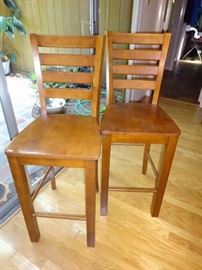 Pair of High Wooden Chairs        https://ctbids.com/#!/description/share/25638