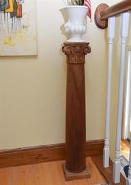Small Wooden Pillar Pedestal