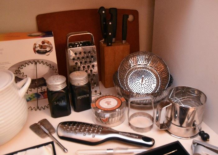 Cutlery, Kitchen Utensils & Gadgets