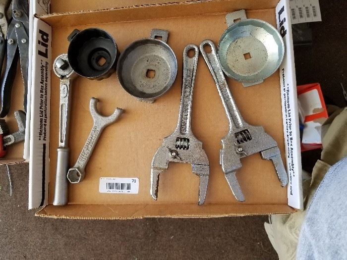 Lot of Approx 7 slip in lock nut wrenches