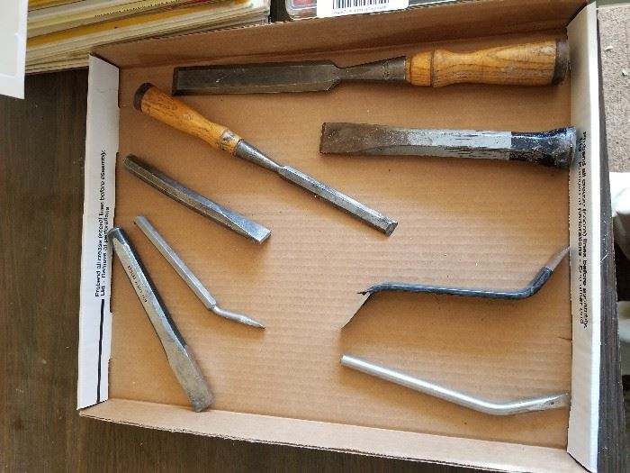 Lot of Approximately 8 Chisels