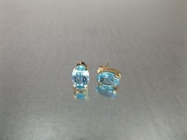 14K Yellow Gold Faceted Aqua Marine Earrings
