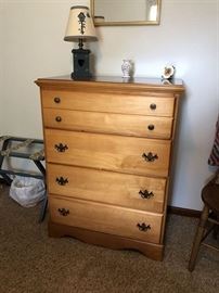 Maple Chest of Drawers....