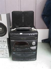 Magnavox Stereo 
