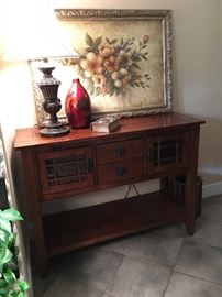 Nice arts & crafts style sofa table or tv stand. 