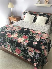 Queen Size bed and bedding