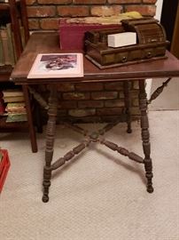 Turned leg Victorian table
