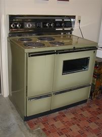 Vintage GE stove