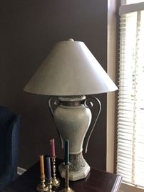 Table lamp