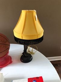 Leg lamp