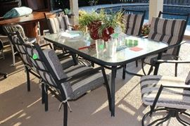 The other patio table and 6 chairs.