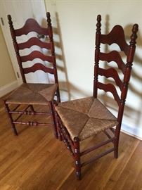 Pair of Vintage Rush Chairs    http://www.ctonlineauctions.com/detail.asp?id=727000
