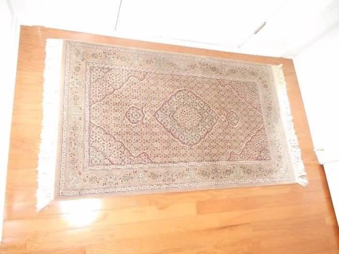 another wool & silk rug size 3 x 5