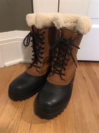 J. Crew Sherpa lined snow boots.  Size 10