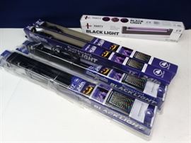 5 Fluorescent Blacklights in Fixtures