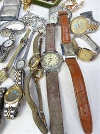 Vintage Ladies Watches Costume Jewelry