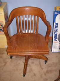 oak swivel desk chair