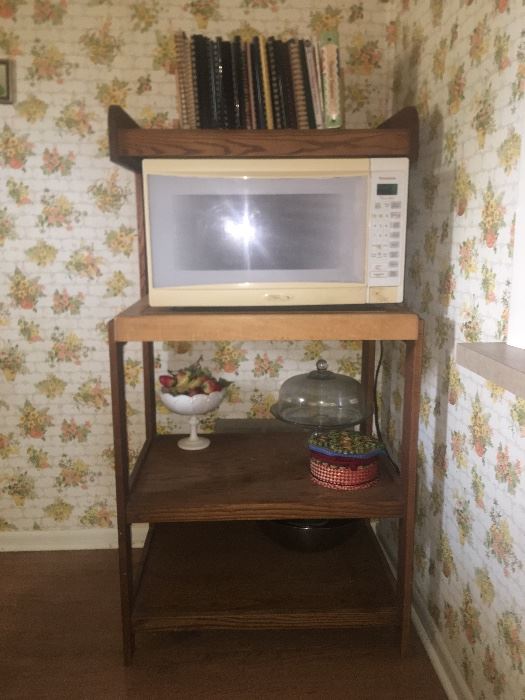 Microwave, microwave stand